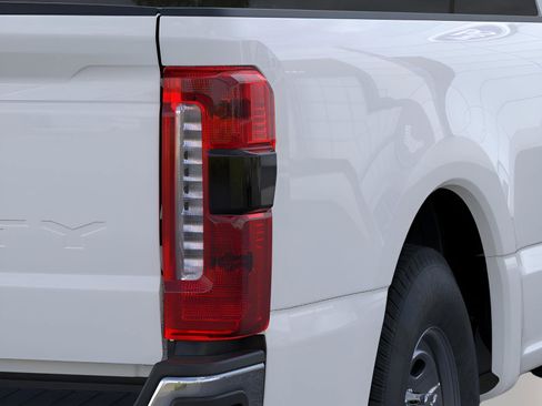 New 2025 Ford F250 XL w/ 360-Degree Camera Package image 52