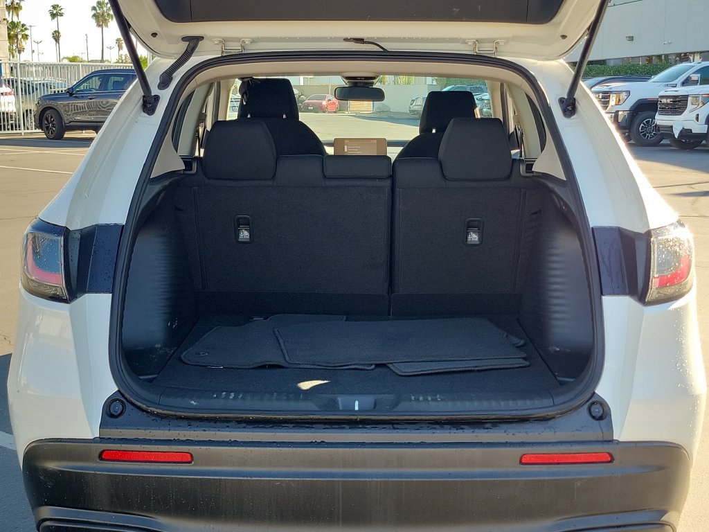 Certified 2025 Honda HR-V LX image 9