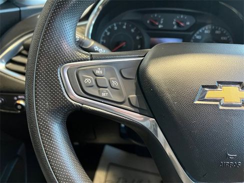 Used 2020 Chevrolet Malibu LT image 18