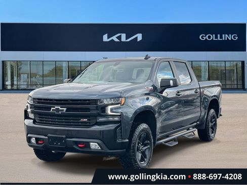 Used 2021 Chevrolet Silverado 1500 LT Trail Boss w/ Convenience Package II image 5