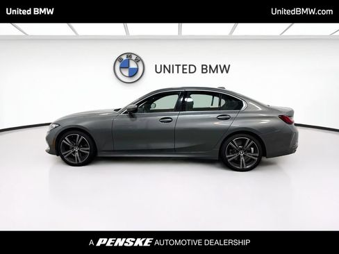 Used 2024 BMW 330i Sedan w/ Premium Package RWD image 8
