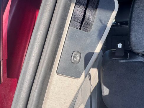 Used 2019 Dodge Grand Caravan SXT FWD image 22