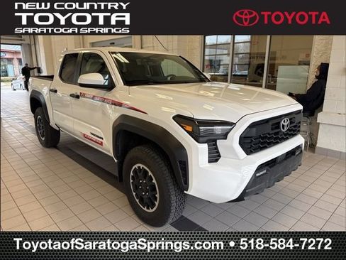 Used 2024 Toyota Tacoma TRD Off-Road image 1