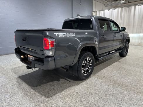 Used 2023 Toyota Tacoma TRD Sport image 3