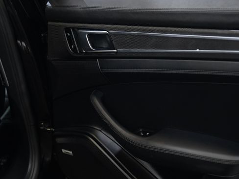 Used 2017 Porsche Panamera Turbo w/ Carbon Fiber Interior Package AWD/4WD image 30