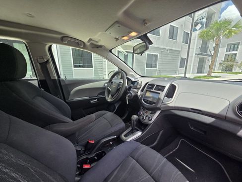 Used 2016 Chevrolet Sonic LT FWD image 36