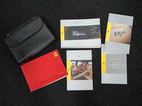 Used 2012 Ferrari California RWD image 47