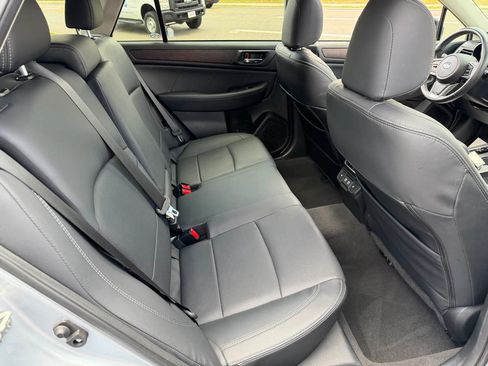 Used 2019 Subaru Outback 2.5i Limited w/ Popular Package #2 AWD/4WD image 16