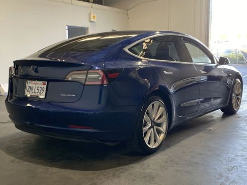 Used 2020 Tesla Model 3 Long Range image 4