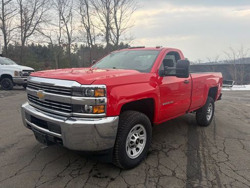 Used 2018 Chevrolet Silverado 3500 W/T w/ Snow Plow Prep Package image 7