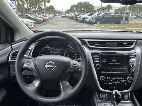 Used 2024 Nissan Murano SV FWD image 20