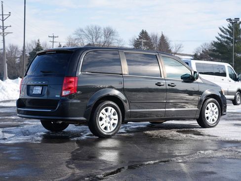Used 2017 Dodge Grand Caravan SE w/ Power Window Group image 3