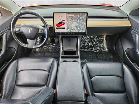 Used 2018 Tesla Model 3 Long Range image 16