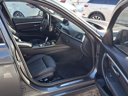 Used 2018 BMW 330e RWD image 45