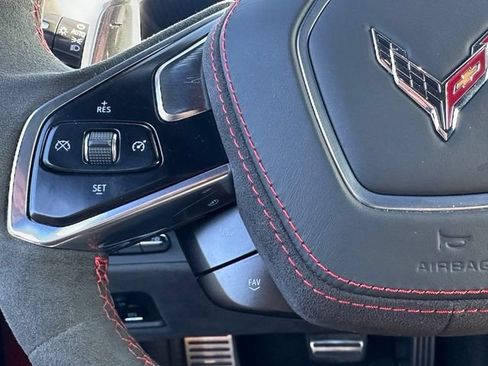 Used 2023 Chevrolet Corvette Stingray Premium Cpe w/ Z51 Performance Package RWD image 17