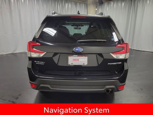 Used 2023 Subaru Forester Limited AWD/4WD image 7