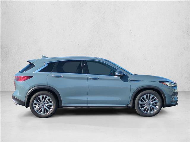 Certified 2025 INFINITI QX50 Luxe AWD/4WD image 4