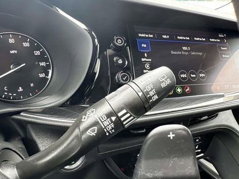 Used 2023 Buick Envision Preferred AWD/4WD image 39
