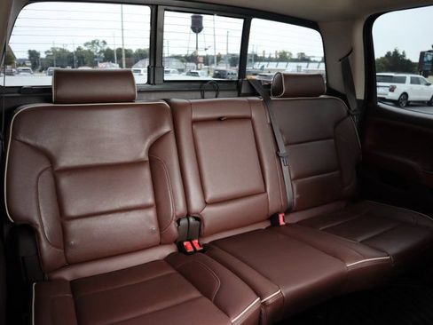 Used 2014 Chevrolet Silverado 1500 High Country w/ High Country Premium Package AWD/4WD image 20