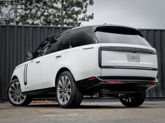 New 2025 Land Rover Range Rover SE video 2