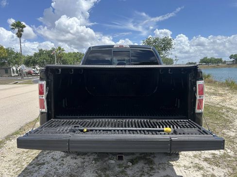 Used 2013 Ford F150 Platinum AWD/4WD image 9