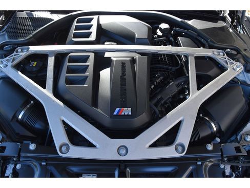 Used 2023 BMW M4 CSL image 24