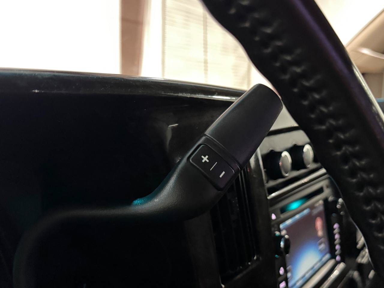 Used 2016 Chevrolet Express 2500 RWD image 22