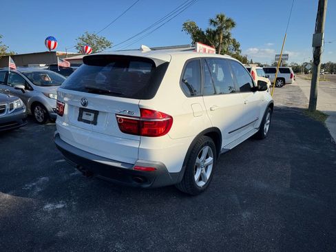 Used 2010 BMW X5 xDrive30i image 8