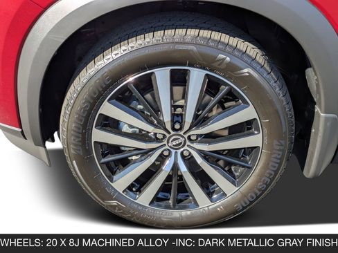 New 2025 Nissan Pathfinder Platinum image 11