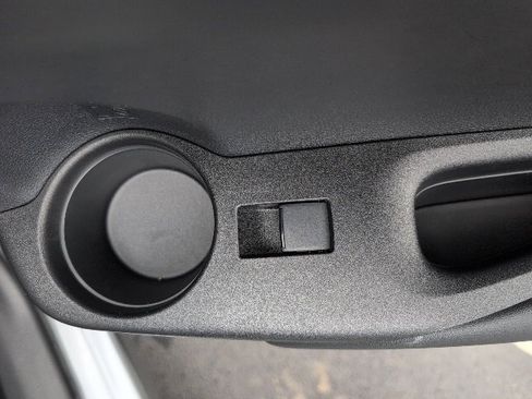 New 2026 Toyota Corolla Cross XLE image 27