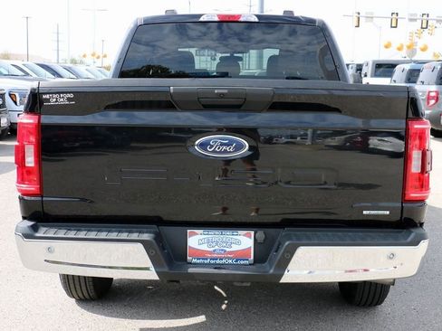 Used 2023 Ford F150 XLT image 6