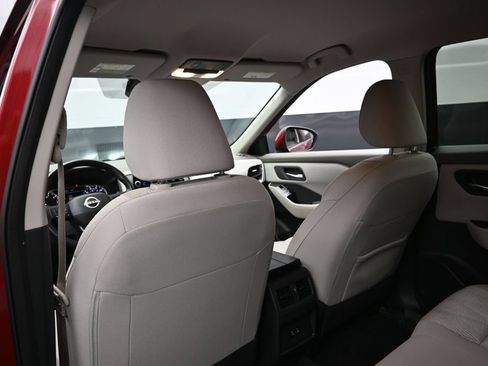 Used 2025 Nissan Rogue SV AWD/4WD image 23