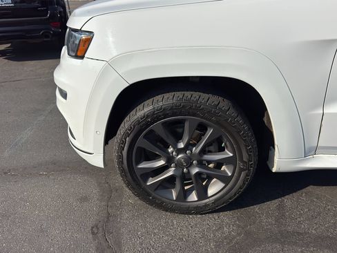 Used 2018 Jeep Grand Cherokee High Altitude AWD/4WD image 7