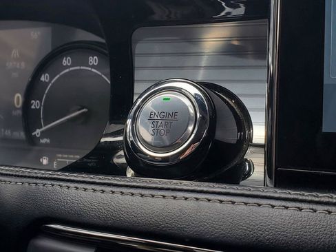 Used 2021 Lincoln Corsair AWD image 29