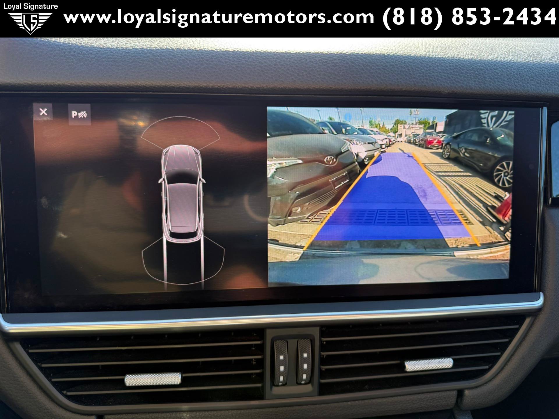 Used 2021 Porsche Cayenne AWD/4WD image 30