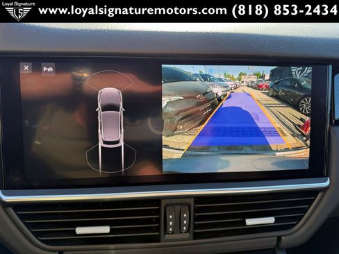 Used 2021 Porsche Cayenne AWD/4WD image 30