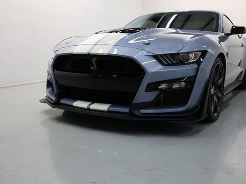 Used 2022 Ford Mustang Shelby GT500 w/ Carbon Fiber Track Pack image 55