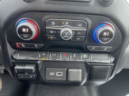 Used 2020 Chevrolet Silverado 1500 RST w/ All-Star Edition image 23