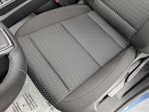 New 2026 Chevrolet Equinox LT w/ Safety and Technology Package FWD image 4