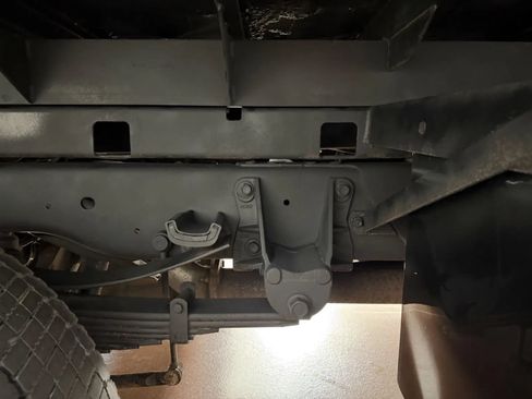 Used 2022 Ford F550 4x4 Regular Cab Super Duty image 29