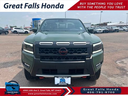 Used 2026 Nissan Frontier PRO-4X w/ Tow Package AWD/4WD image 2