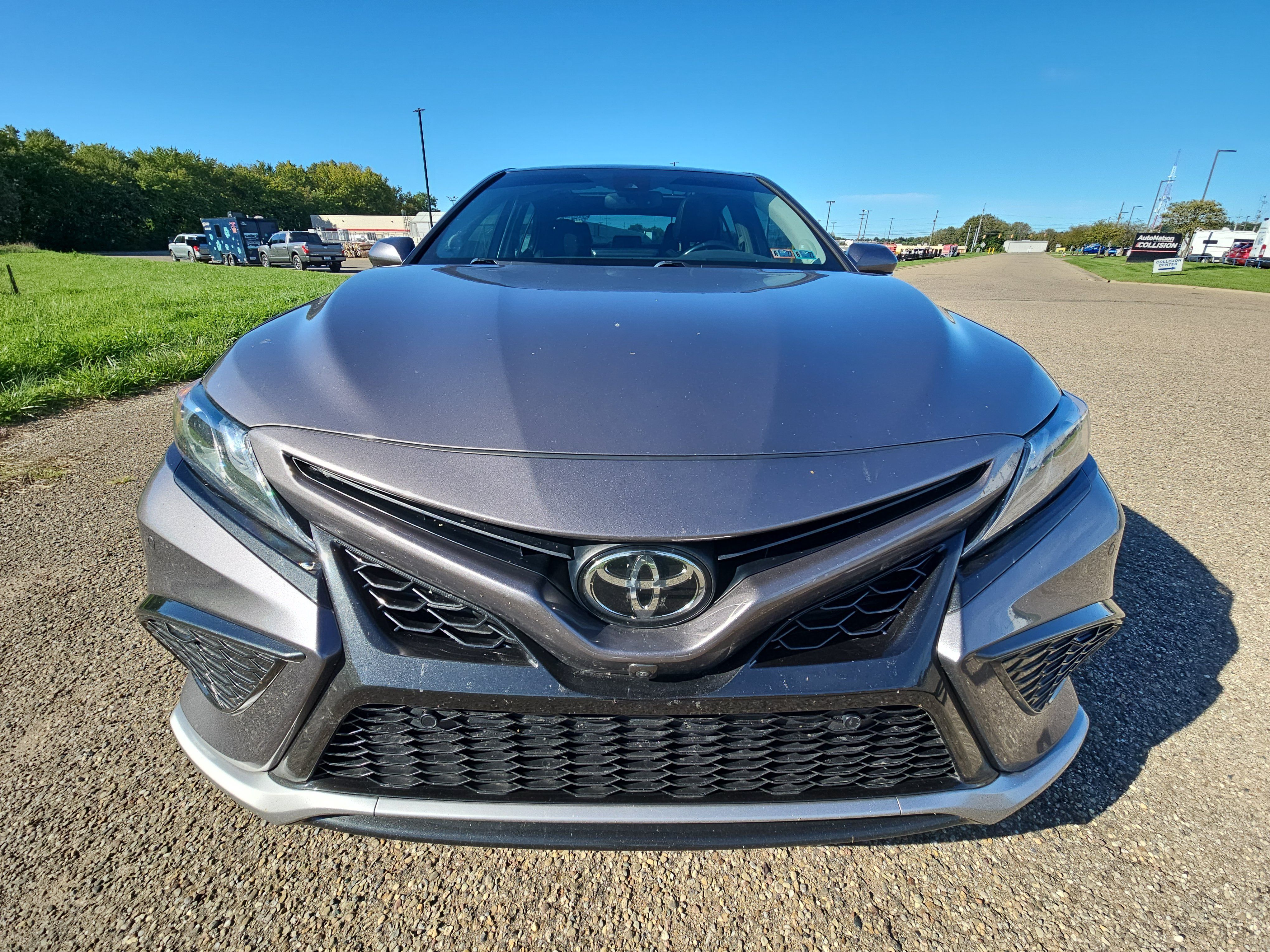 Used 2022 Toyota Camry XSE w/ Navigation Package FWD image 10
