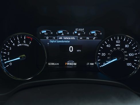 Used 2021 Ford Expedition Limited RWD image 23