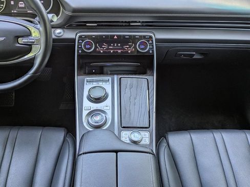 Used 2024 Genesis GV80 2.5T AWD/4WD image 18