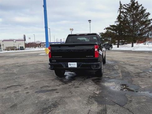 Used 2020 Chevrolet Silverado 1500 Custom w/ Custom Value Package image 30