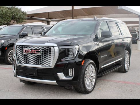 Used 2024 GMC Yukon Denali image 1
