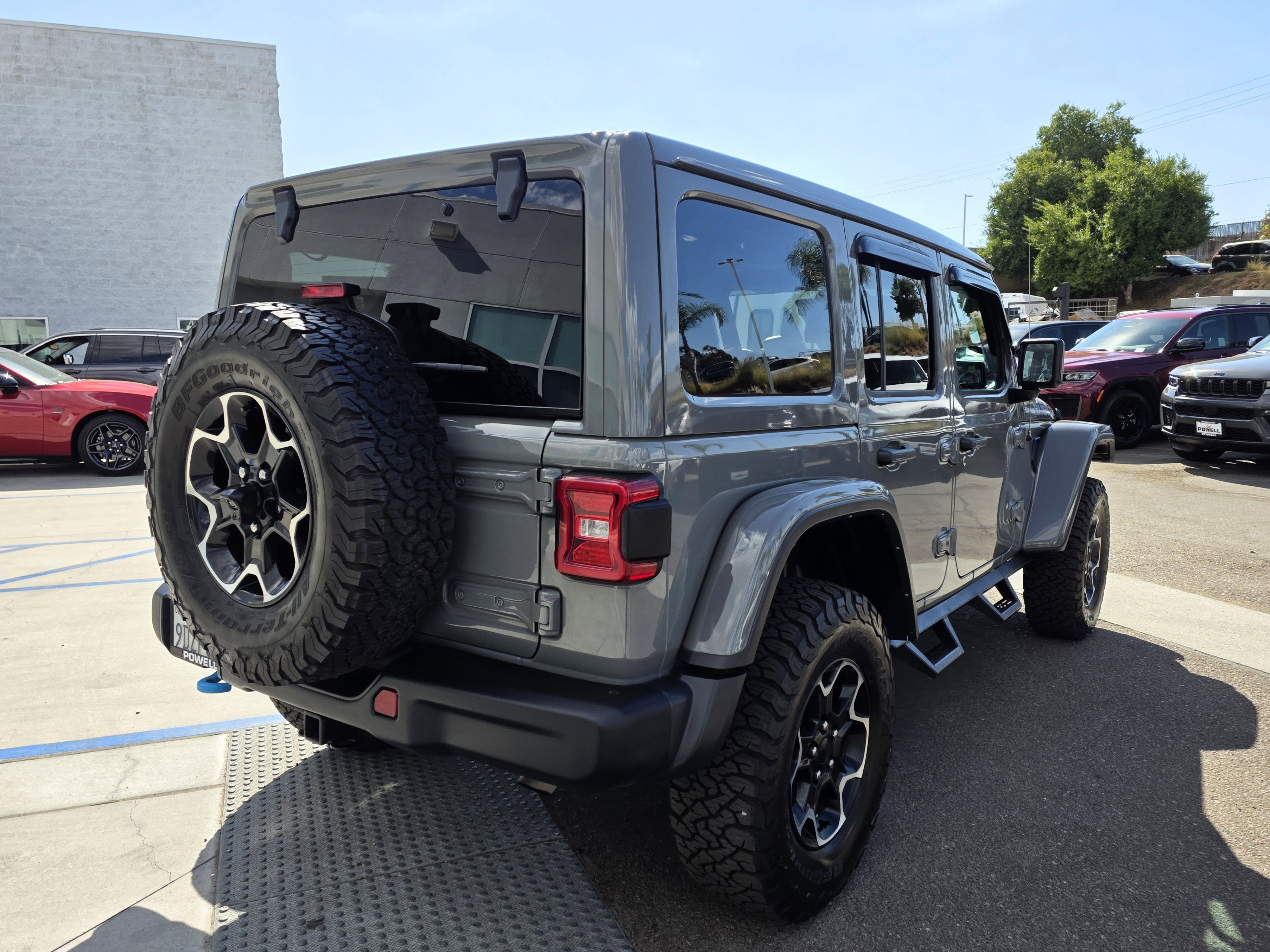 Certified 2023 Jeep Wrangler Unlimited Rubicon 4xe w/ Steel Bumper Group AWD/4WD image 5