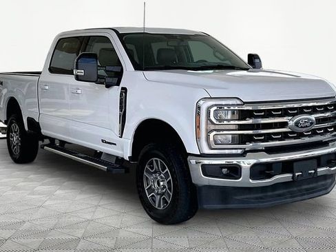 Used 2024 Ford F250 Lariat AWD/4WD image 1