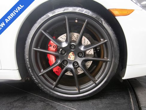 Used 2016 Porsche 911 Carrera GTS RWD image 47
