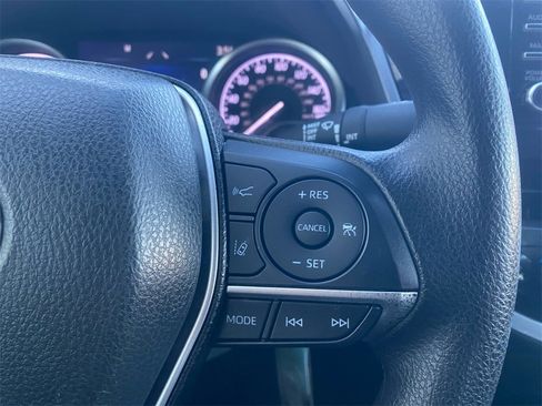 Used 2023 Toyota Camry LE image 20